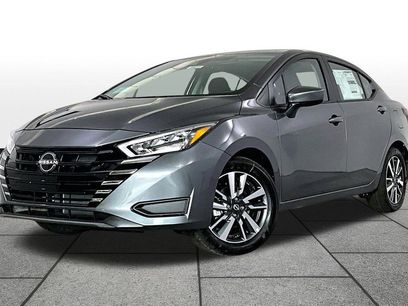 New 2025 Nissan Versa SV w/ Trunk Package