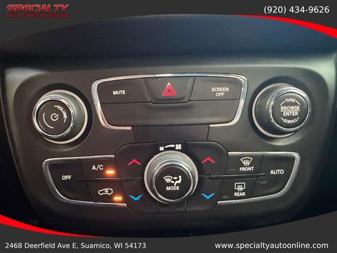 Used 2021 Jeep Compass Latitude AWD/4WD image 24