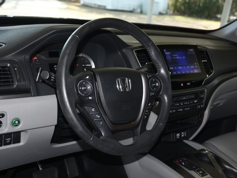 Used 2022 Honda Ridgeline RTL image 9
