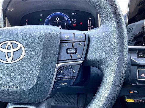 Used 2025 Toyota Camry LE FWD image 24