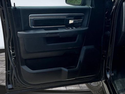 Used 2022 RAM 1500 Classic Warlock AWD/4WD image 16