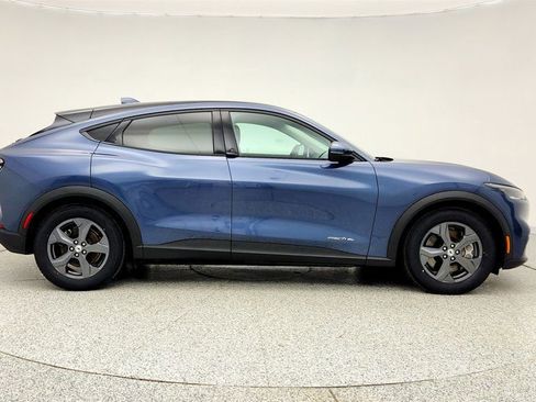 Used 2021 Ford Mustang Mach-E Select image 4