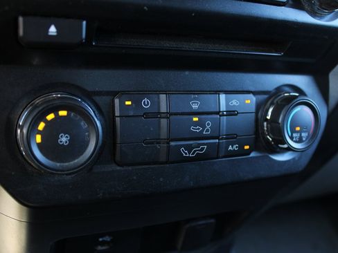 Used 2018 Ford F150 XLT image 22