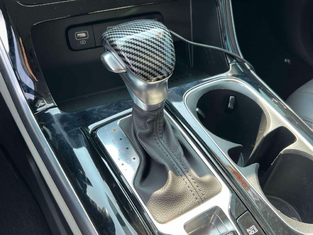 Certified 2023 Kia Carnival EX FWD image 29