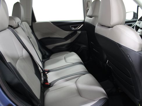 Used 2024 Subaru Forester Limited AWD/4WD image 23