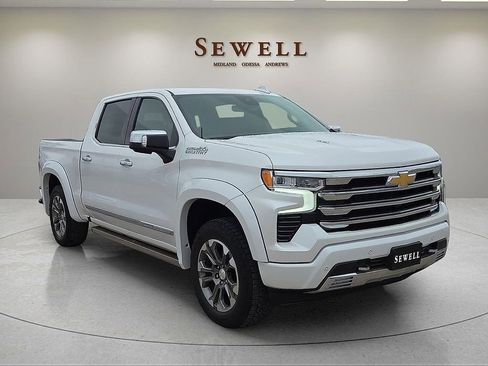 Used 2024 Chevrolet Silverado 1500 High Country AWD/4WD image 7