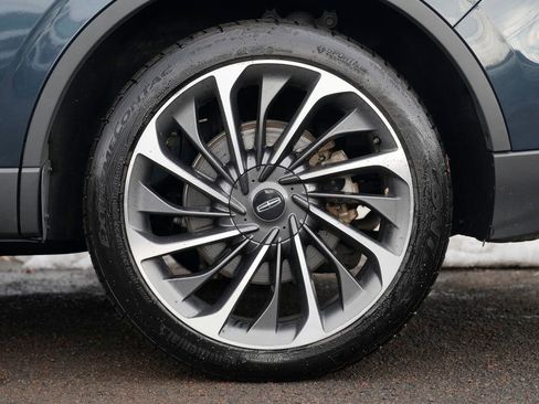 Used 2023 Lincoln Aviator Reserve w/ Equipment Group 201A image 12