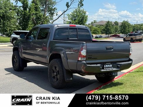 Used 2014 Toyota Tacoma 4x4 Double Cab w/ TRD Sport Package image 5