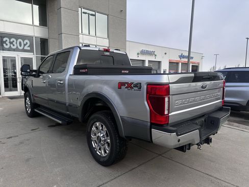 Used 2022 Ford F250 Lariat w/ Lariat Ultimate Package image 3