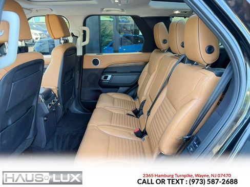 Used 2018 Land Rover Discovery HSE Luxury AWD/4WD image 14