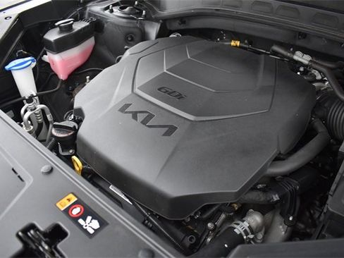 Certified 2022 Kia Telluride S image 35