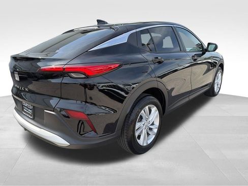Certified 2024 Buick Envista Preferred w/ Convenience I Package FWD image 5