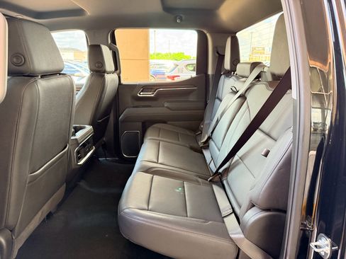 Used 2026 GMC Sierra 1500 SLT RWD image 24