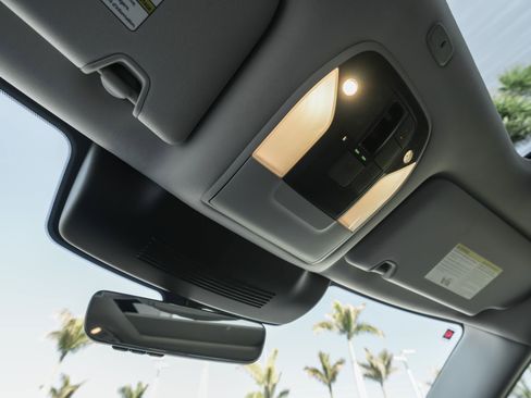 Used 2026 INFINITI QX60 Luxe w/ Cargo Package image 17