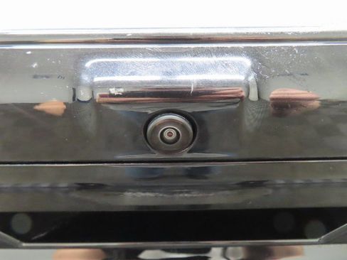 Used 2025 Ford F250 Lariat w/ Lariat Ultimate Package image 50