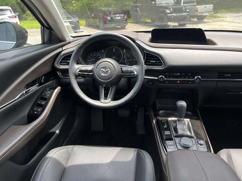 Used 2024 MAZDA CX-30 AWD 2.5 S w/ Premium Package image 12