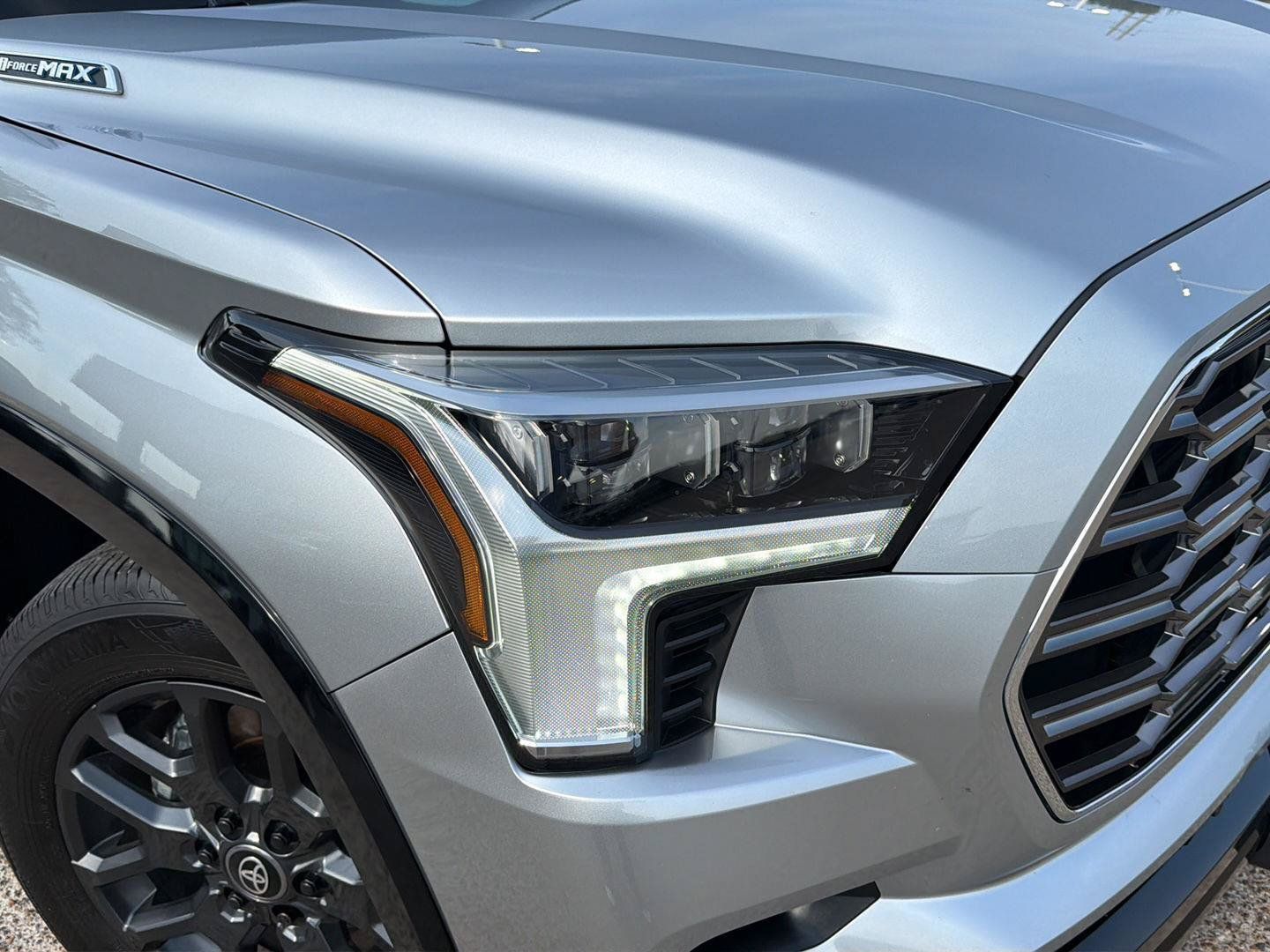 Certified 2025 Toyota Sequoia Platinum AWD/4WD image 10