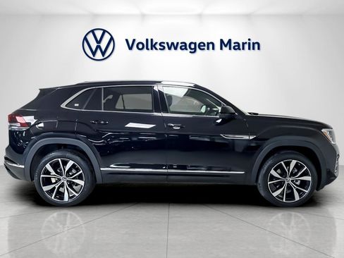 New 2026 Volkswagen Atlas Cross Sport SEL Premium R-Line image 6