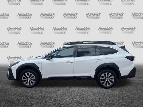 Used 2023 Subaru Outback Premium AWD/4WD image 7