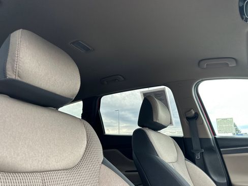 Used 2023 Hyundai Santa Fe SEL image 17