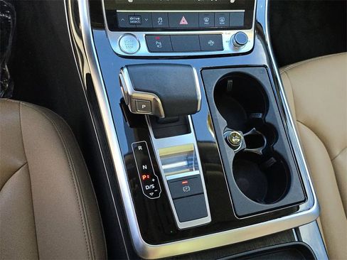 Used 2020 Audi Q7 2.0T Premium image 33