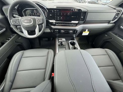 New 2026 GMC Sierra 1500 SLT w/ SLT Premium Plus Package AWD/4WD image 12