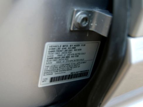 Used 2021 Audi Q7 3.0T Premium Plus image 39