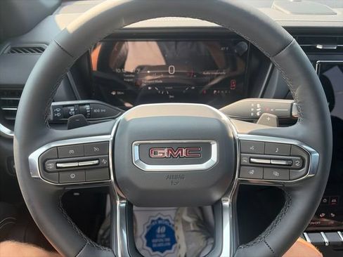 New 2027 GMC Terrain Elevation w/ LPO, Floor Liner Package FWD image 21