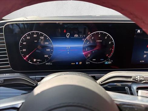 New 2026 Mercedes-Benz GLS 580 4MATIC image 10