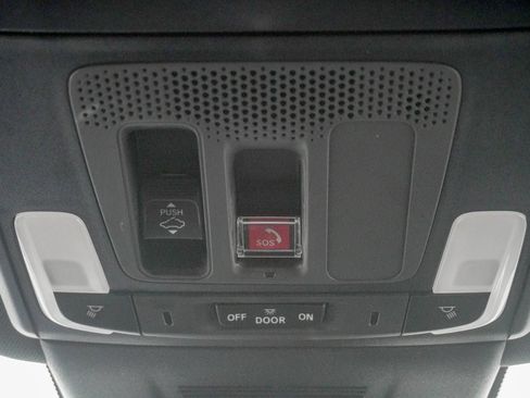 Used 2026 Honda CR-V Sport Touring image 28