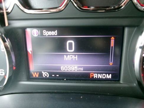 Used 2015 GMC Sierra 1500 SLT w/ Driver Alert Package AWD/4WD image 18