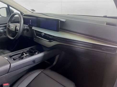 Used 2025 Nissan Murano SL image 27