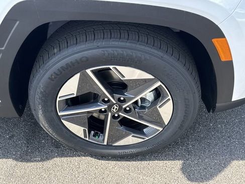 New 2026 Hyundai Tucson SEL FWD image 12