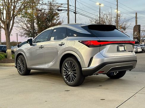 New 2026 Lexus RX 450h AWD image 6
