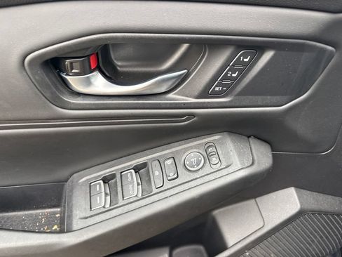 Used 2024 Honda Accord EX-L image 16