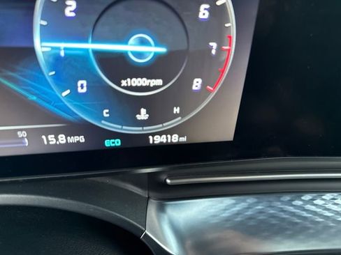 Used 2024 Kia Carnival SX Prestige image 16