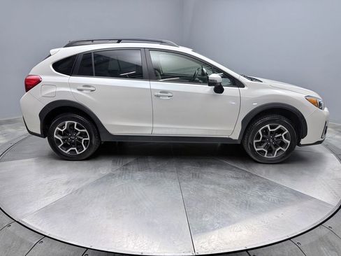Used 2016 Subaru Crosstrek 2.0i Limited AWD/4WD image 4