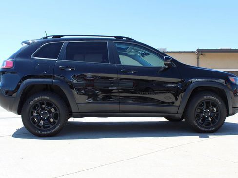 Used 2022 Jeep Cherokee Latitude w/ Sun & Sound Group AWD/4WD image 61