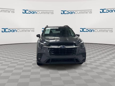 Used 2023 Subaru Ascent Limited AWD/4WD image 3