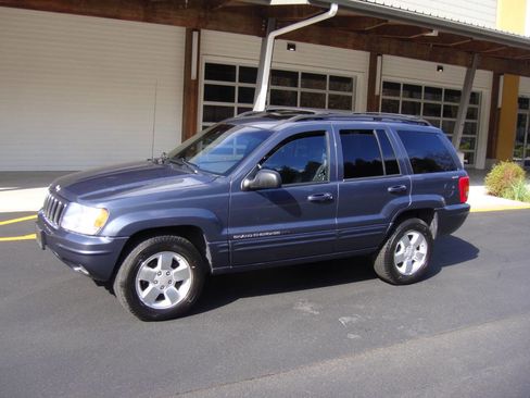 Used 2001 Jeep Grand Cherokee Limited image 1