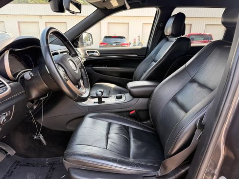 Used 2015 Jeep Grand Cherokee Limited AWD/4WD image 2