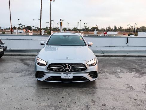 Used 2021 Mercedes-Benz E 350 Sedan image 3