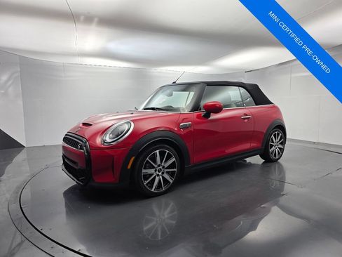 Used 2024 MINI Cooper S w/ Signature Upholstery Package FWD image 9