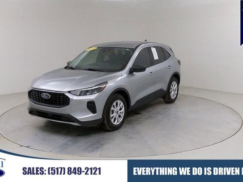 Used 2023 Ford Escape Active w/ Tech Pack #1 image 1