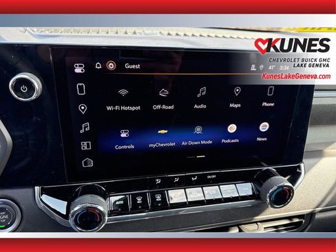 New 2025 Chevrolet Colorado Trail Boss w/ Off-Road Front Bumper Package image 29