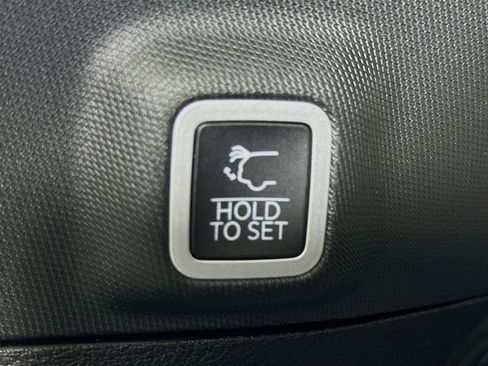 Used 2022 Jeep Grand Cherokee Limited 4xe w/ Luxury Tech Group II image 31