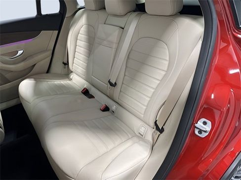 Certified 2021 Mercedes-Benz GLC 300 4MATIC image 29