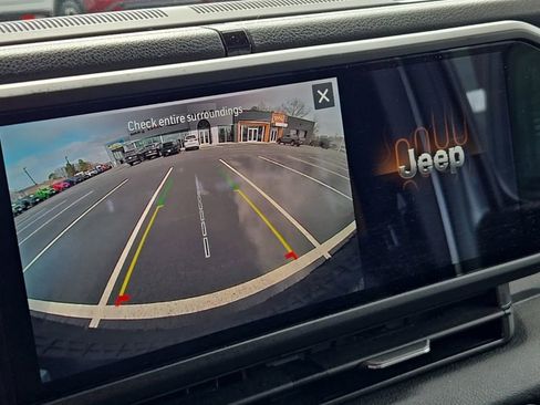 Used 2025 Jeep Wrangler Unlimited Sport S 4xe AWD/4WD image 31