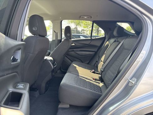 Used 2024 Chevrolet Equinox LT image 30