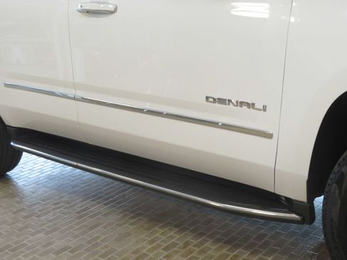 Used 2017 GMC Yukon Denali w/ Enhanced Security Package image 73